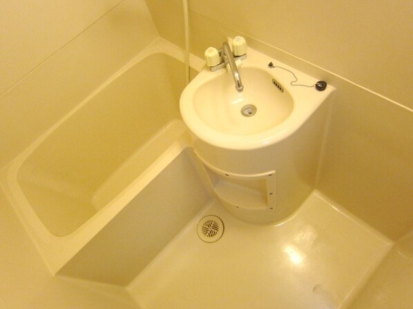 グリーンハイム是政の物件内観写真